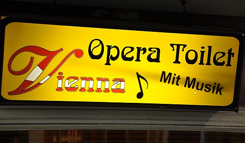 Opera Toilet, Vienna